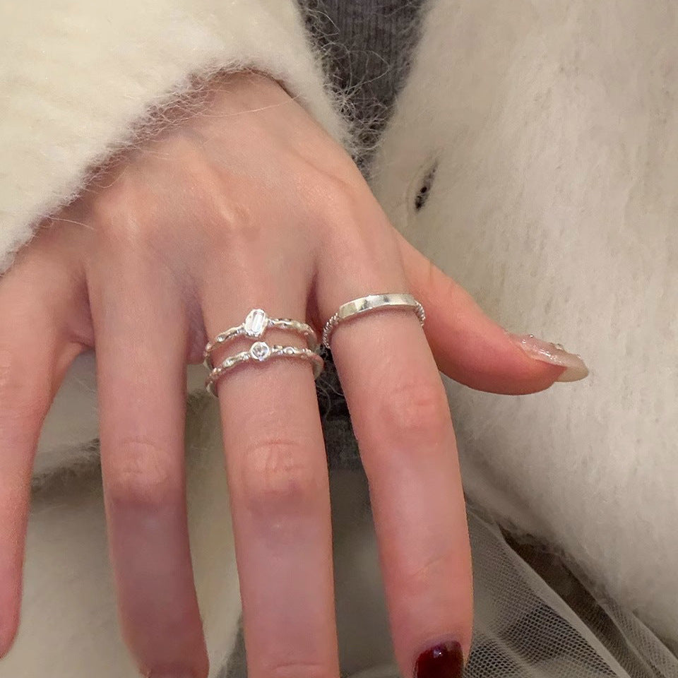 Damen Eleganter und stilvoller Ring mit gedrehtem Design Shop Nory