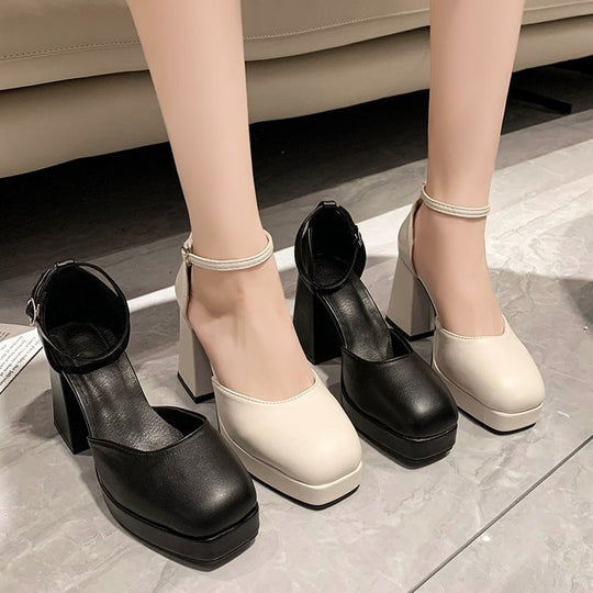 Damen Mary-Jane Pumps mit quadratischer Zehenbox, Plateau und robustem Blockabsatz Shop Nory