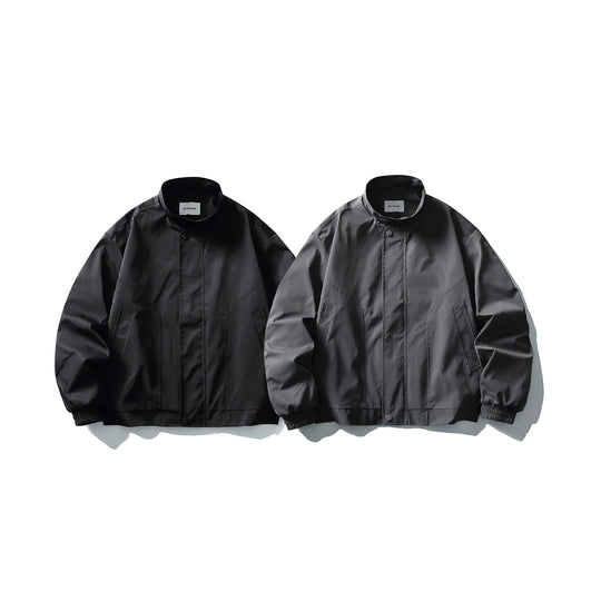 Unisex Kurz geschnittener technischer Boxy‑Bomber mit Stehkragen, Druckknopfblende und elastischen Bündchen Shop Nory