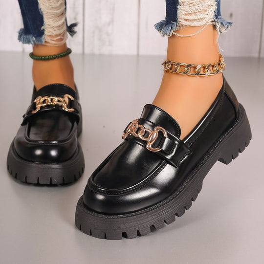 Damen klobige Loafer im Leder-Look mit profiliertem Plateau und Gliederketten-Applikation Shop Nory