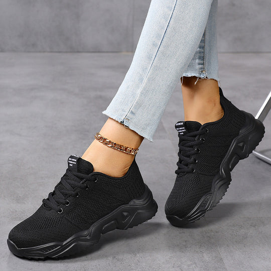 Damen Urbaner Strick-Sneaker mit elastischem Schaft, robuster Profilsohle und gepolstertem Komfortfußbett Shop Nory