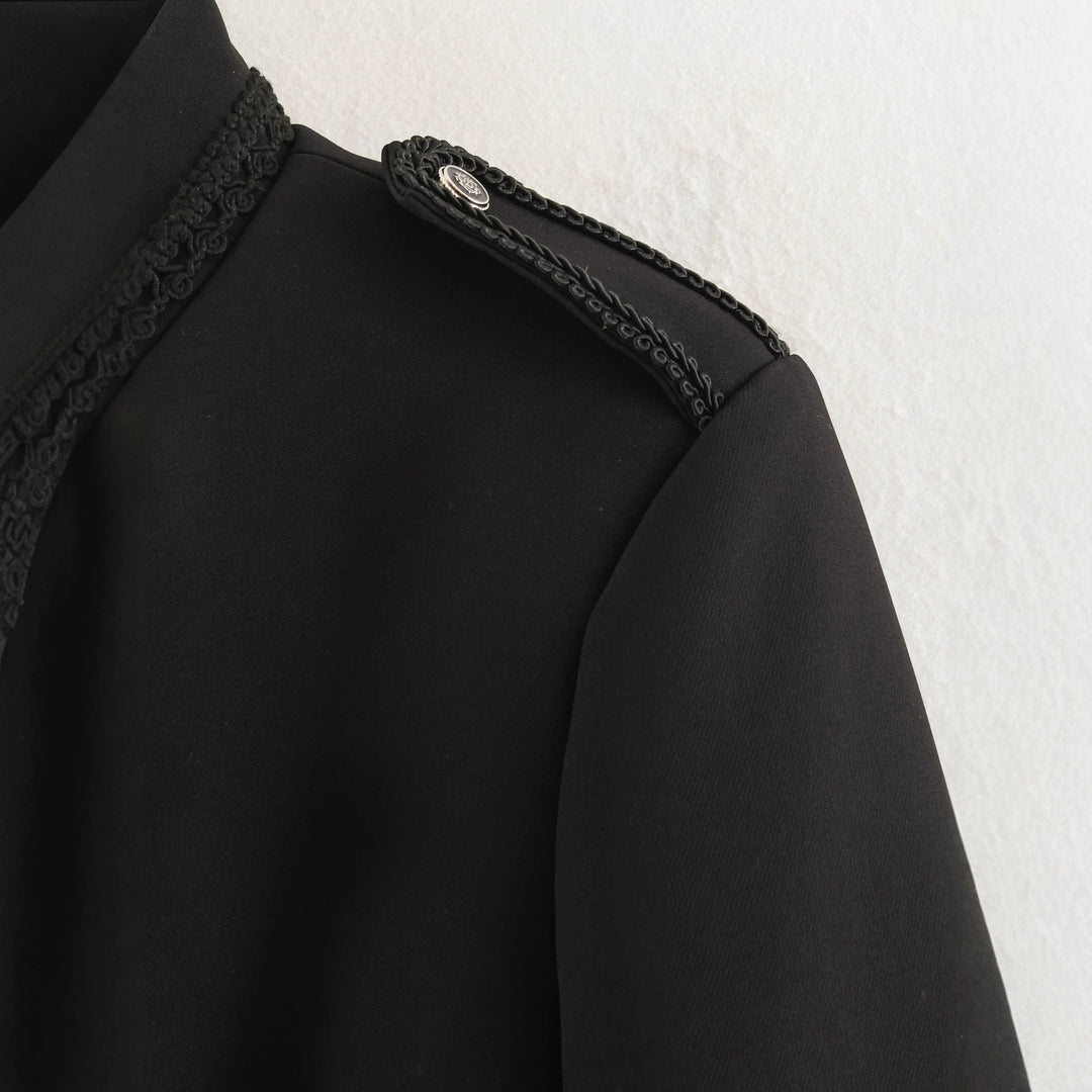 Damen Kurzblazer im Militärstil mit Kordelverzierung, Stehkragen und Zierfroschknöpfen Shop Nory
