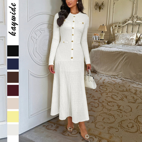 Damen nan tailliertes Maxi-Strickkleid mit durchgehender Knopfleiste und dekorativen Zierknöpfen Shop Nory