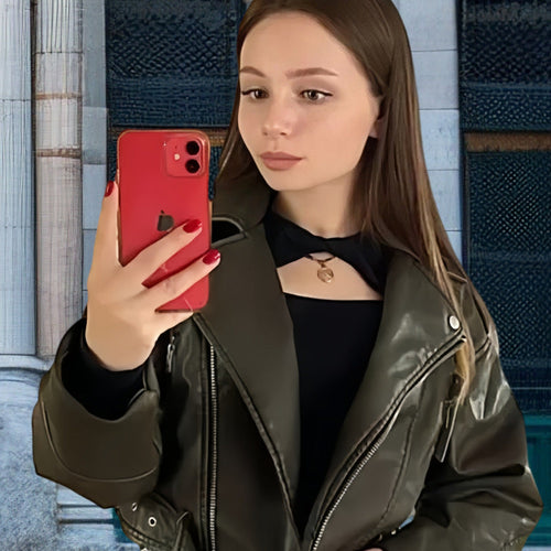 Damen modische Kunstlederjacke im Biker-Stil mit strukturiertem Design