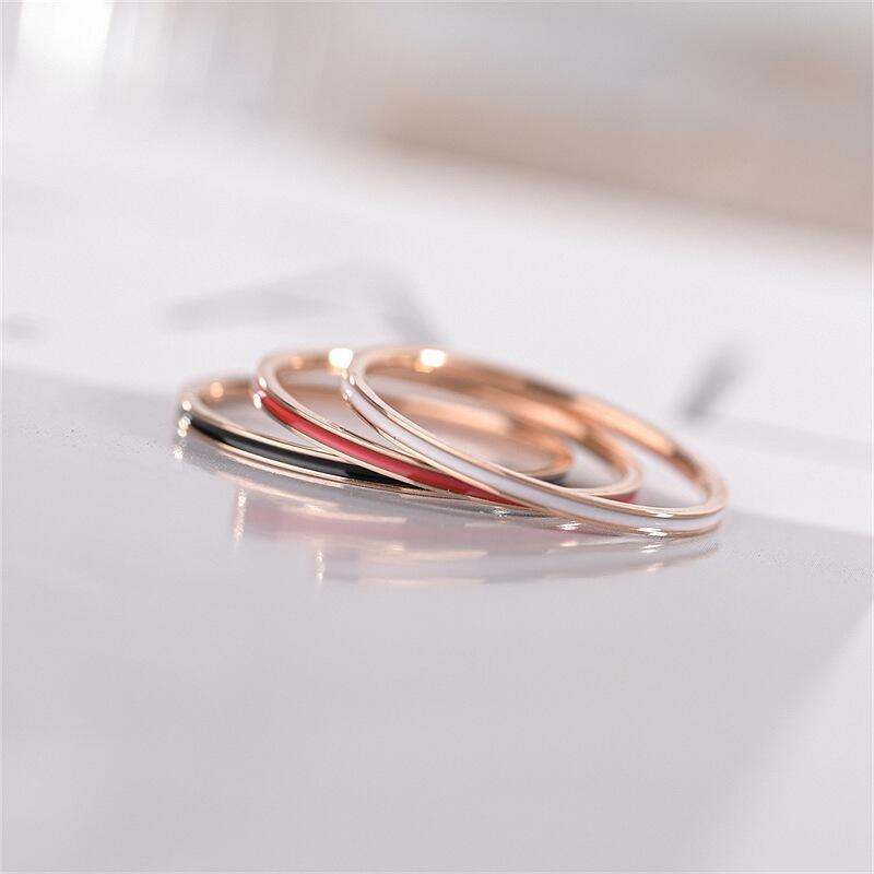 Damen Ring aus hochwertigem Edelstahl mit elegantem, zweifarbigem Design Shop Nory