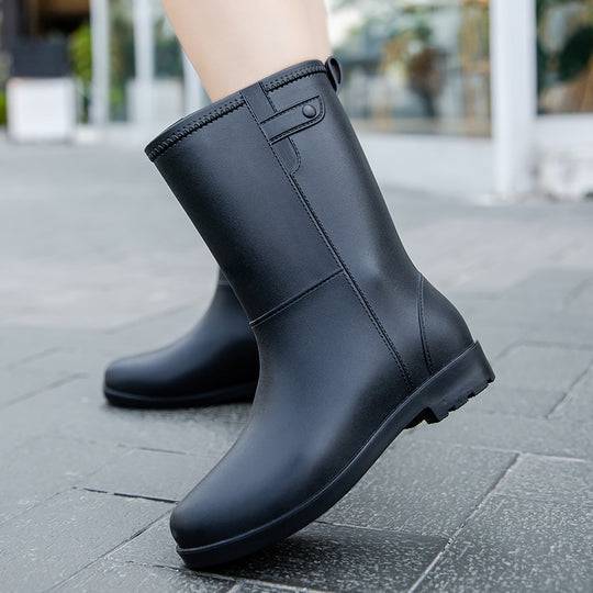 Damen Mittelhohe nahtlose Regenstiefelette aus flexiblem Vollgummi mit griffiger Profilsohle Shop Nory