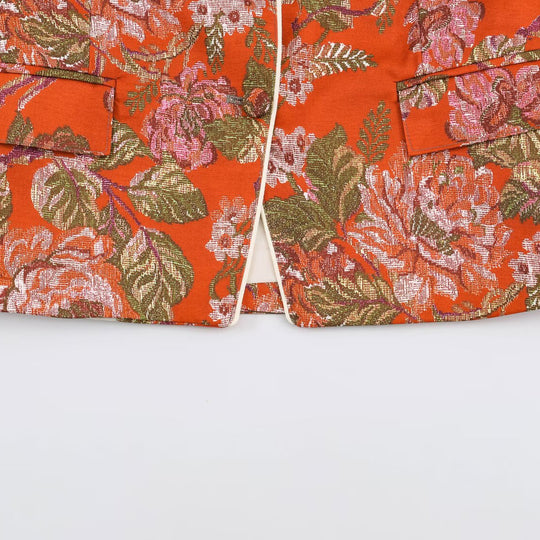 Damen Kurzblazer im Brokat‑Jacquard mit Stehkragen und Paspelkante Shop Nory
