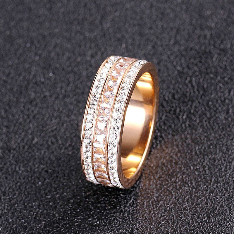 Herren Ring mit luxuriösem, mehrreihigem Zirkonbesatz Shop Nory