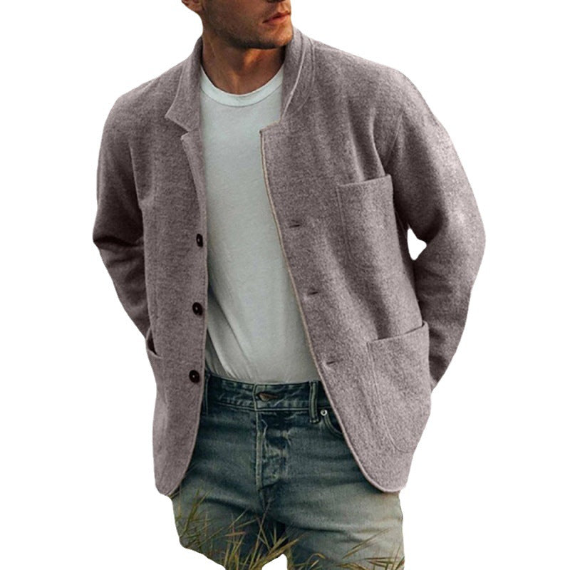 Herren lässige Strickjacke mit aufgesetzten Taschen und modernem Schnitt