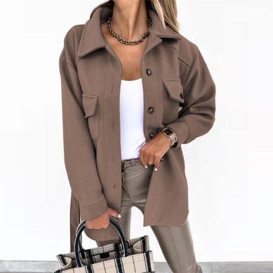 Damen Oversize-Hemdjacke mit praktischen Taschen und modernem Kragen