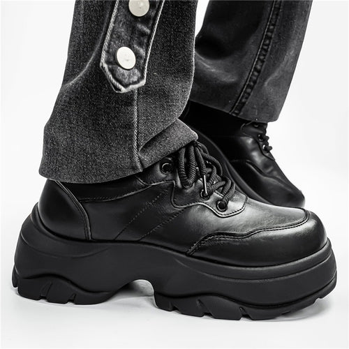 Damen urbane Plateau‑Chunky‑Sneaker mit extra hoher Dämpfung, gepolstertem Knöchelkragen und griffiger Offroad‑Profilsohle Shop Nory