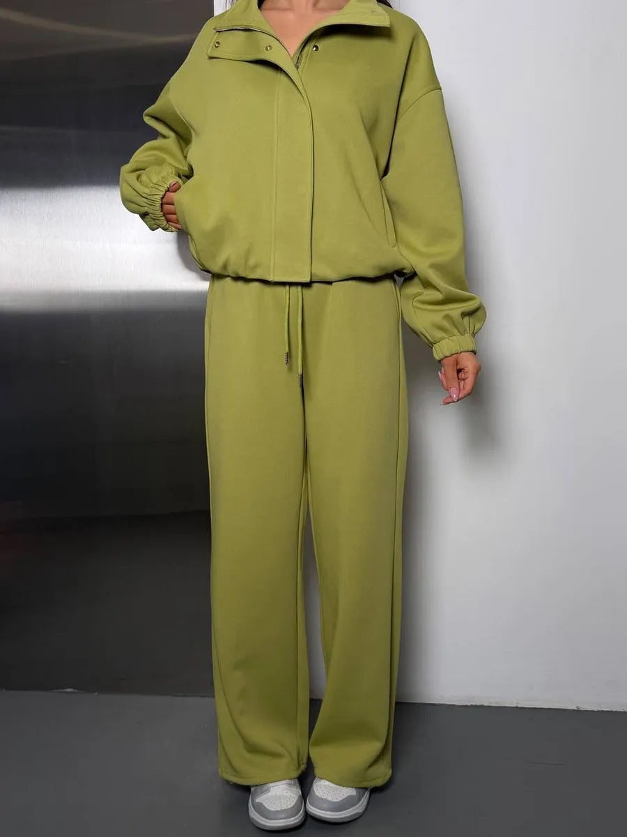 Damen gekürztes Reißverschluss-Hoodie mit Stehkragen und hochgeschnittener Kordel-Jogginghose Shop Nory