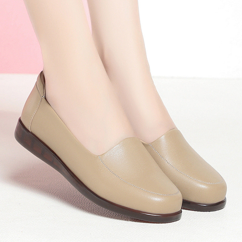 Damen Bequeme Slipper aus hochwertigem Kunstleder mit dämpfender Sohle