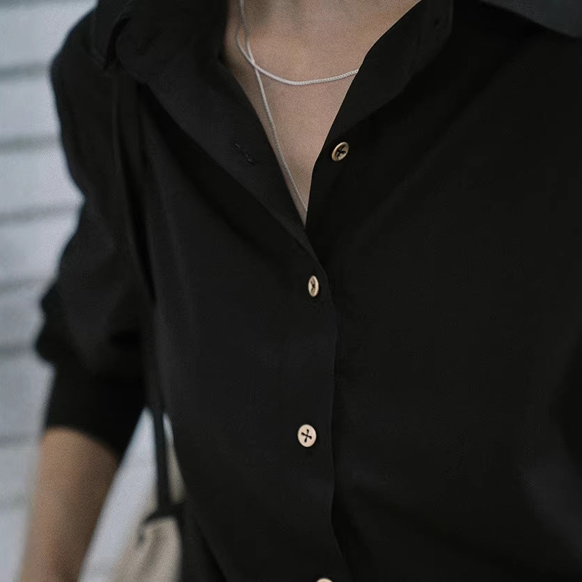 Damen Elegante, lockere Bluse und stilvolle Anzughose Shop Nory