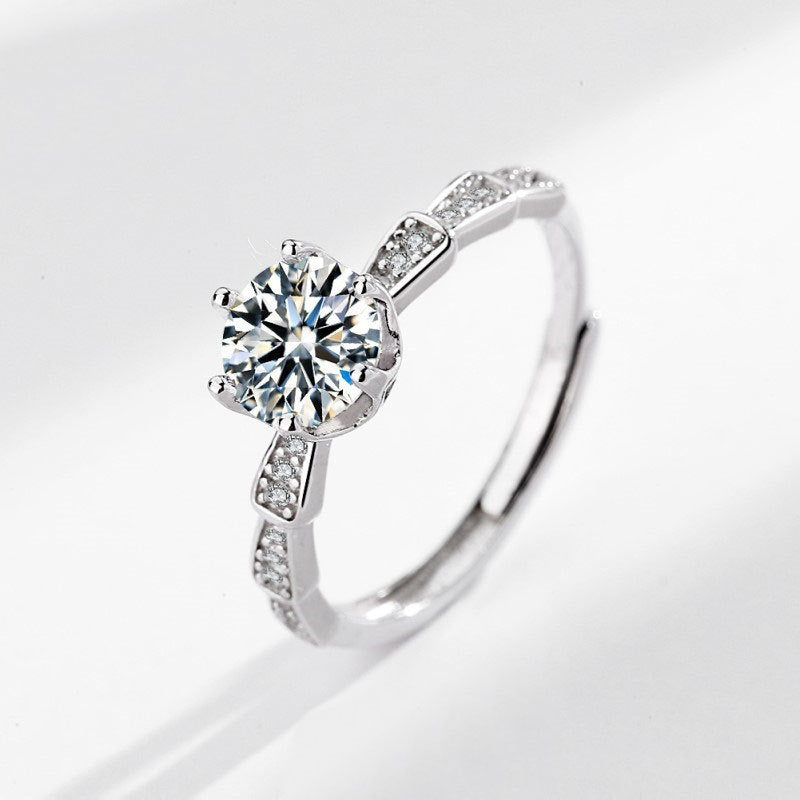 Damen Eleganter Solitär Ring mit funkelnden Zirkonia Shop Nory