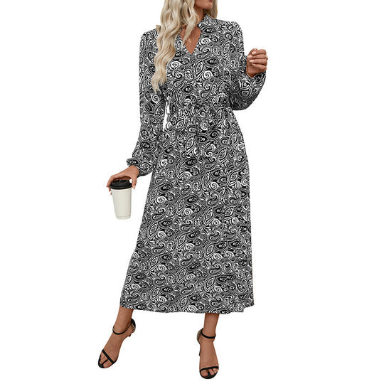 Damen Maxi-Kleid mit tailliertem Schnitt und floralen Mustern Shop Nory