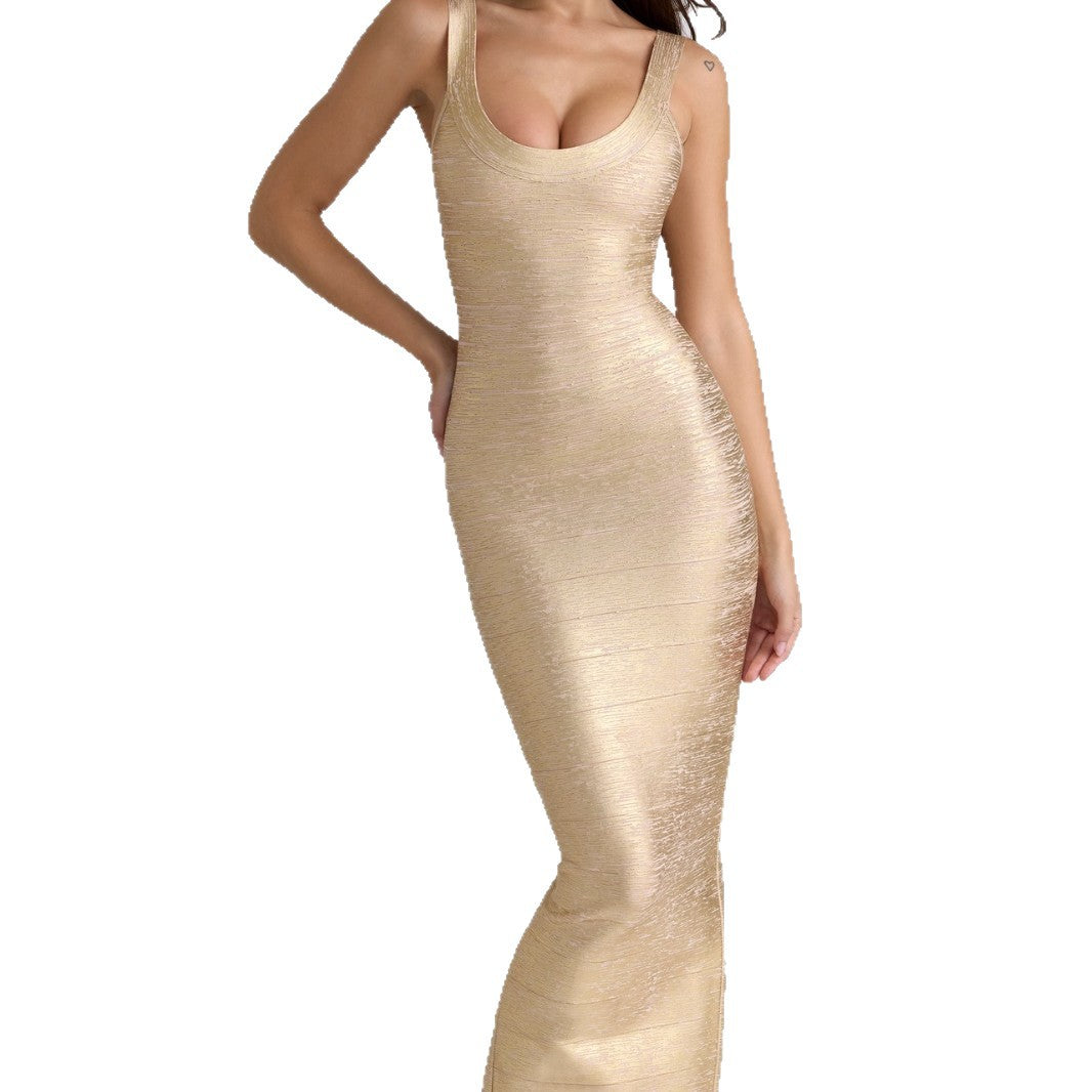 Damen figurbetontes Maxikleid mit schimmerndem Stoff und tiefem Ausschnitt Shopnory