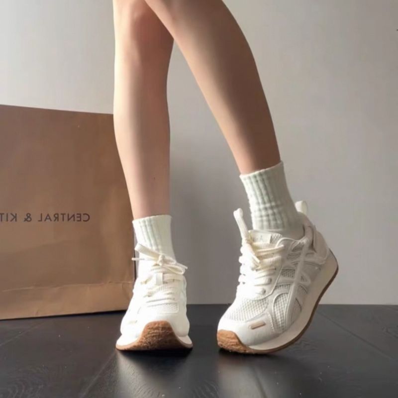 Damen Leichte Freizeit‑Sneaker mit Netzstruktur, stoßdämpfender EVA‑Zwischensohle und Overlay‑Design Shop Nory