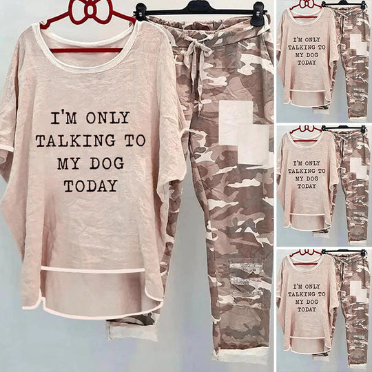 Damen nan weites Freizeit-Set mit Spruchaufdruck, weit geschnittenem Langshirt und Camouflage-Jogginghose