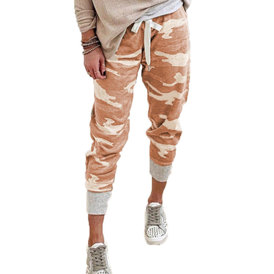 Damen Kordelzug-Jogpant im Camouflage-Look mit schmalem Fußbündchen Shop Nory