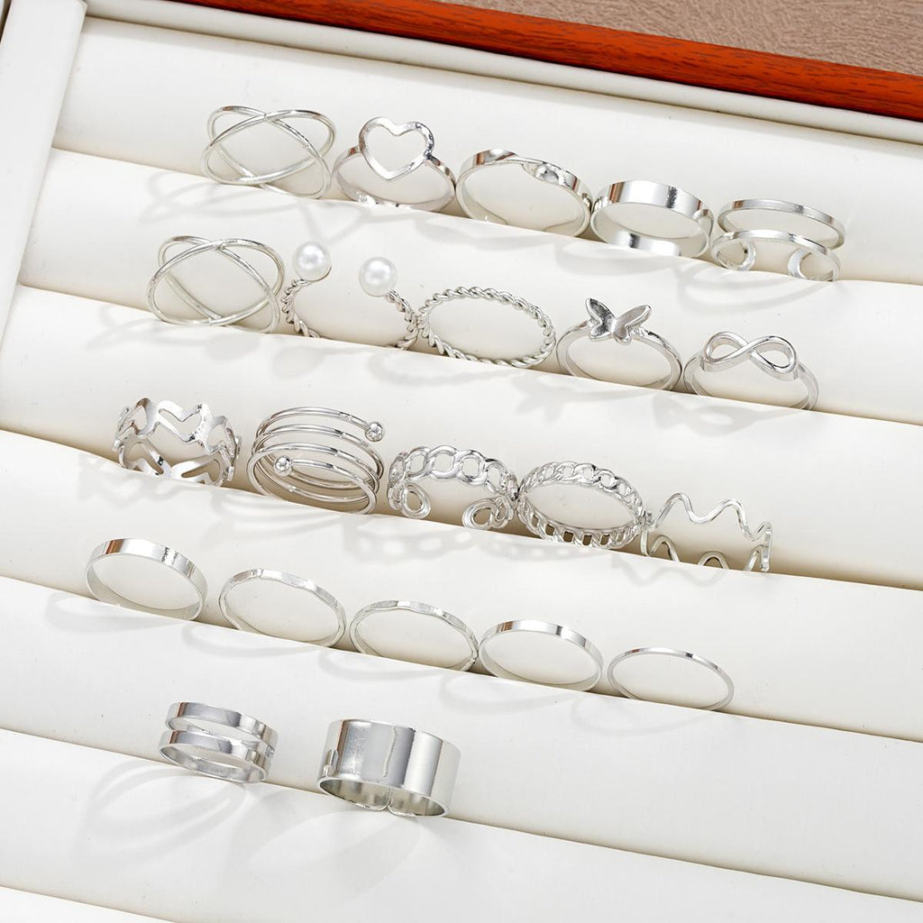 Damen vielseitiges Schmuckset aus verschiedenen Ring- und Halsketten-Designs Shop Nory