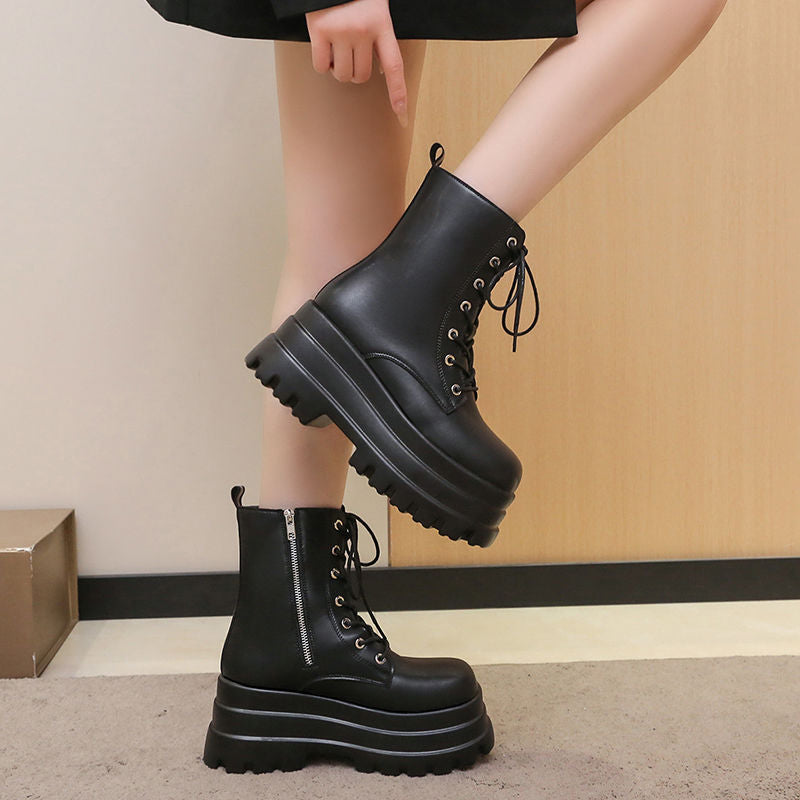 Damen Chunky-Stiefel mit trendiger Plateausohle und Schnürung