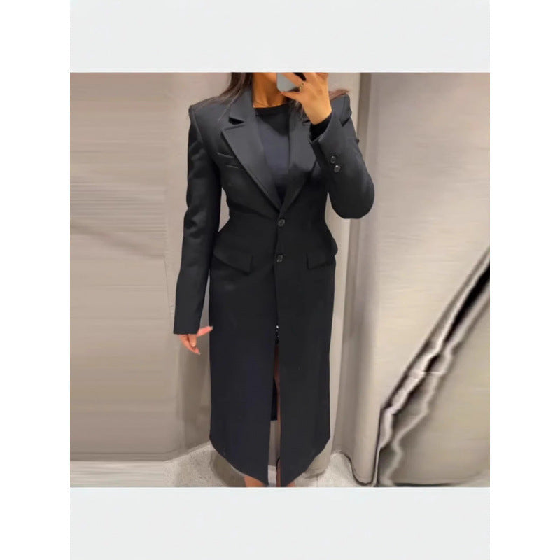 Damen Eleganter Longblazer mit schmaler Silhouette und klassischen Details