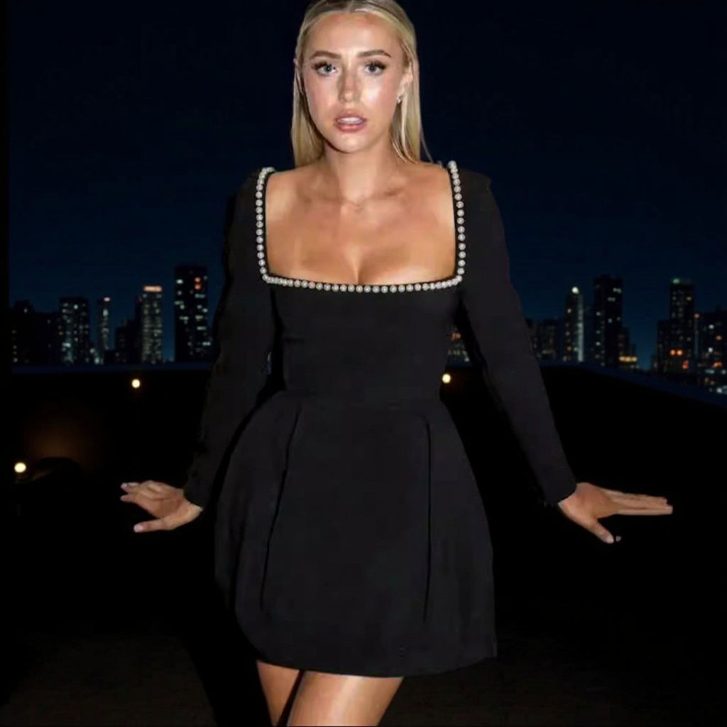 Damen Figurbetontes A‑Linien‑Minikleid mit quadratischem Ausschnitt, langen Ärmeln und Perlenbesatz Shop Nory