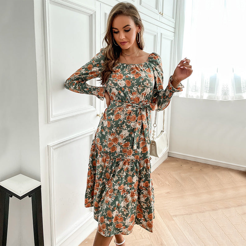 Damen Midikleid mit quadratischem Ausschnitt, Puffärmeln und Taillenschnürung Shop Nory