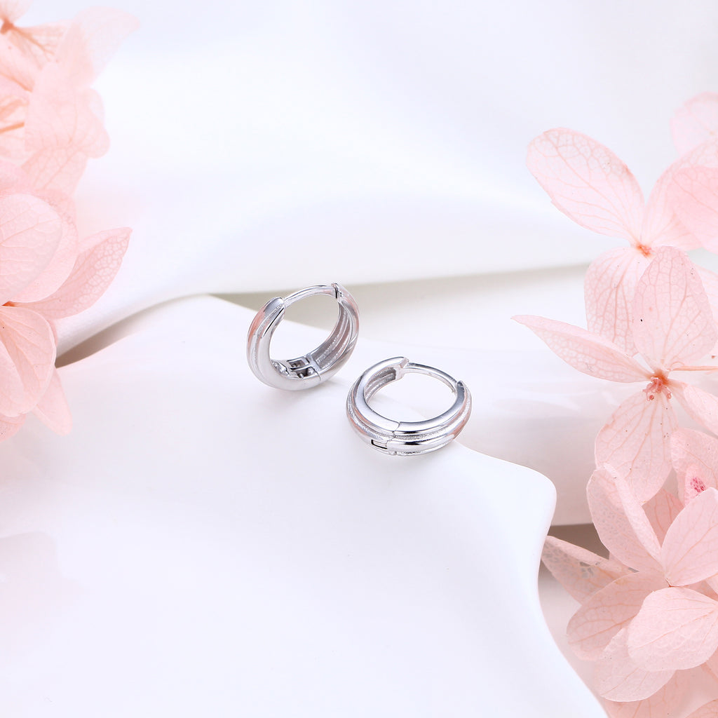 Damen Creolen mit geschwungenem Design aus 925 Sterling Silber Shop Nory