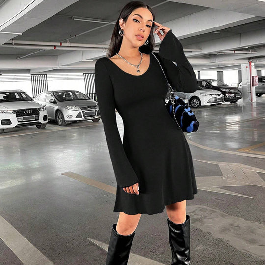 Damen geripptes A-Linien-Minikleid mit ausgestellten Glockenärmeln Shop Nory