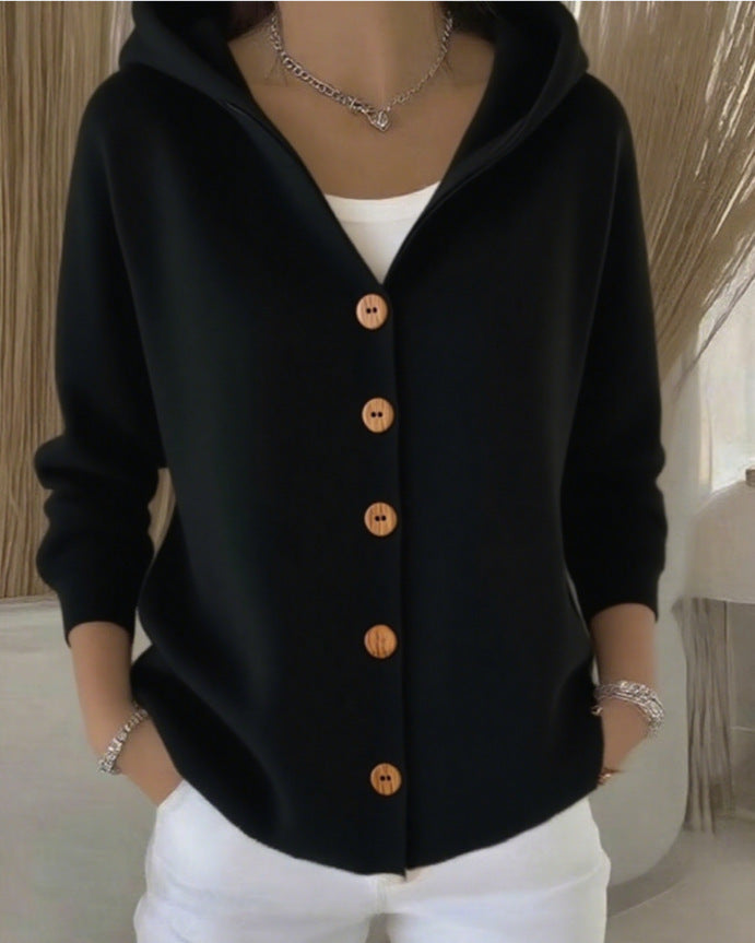 Damen Kapuzenstrickjacke mit Praktischen Knopfdetails und Lässigem Schnitt