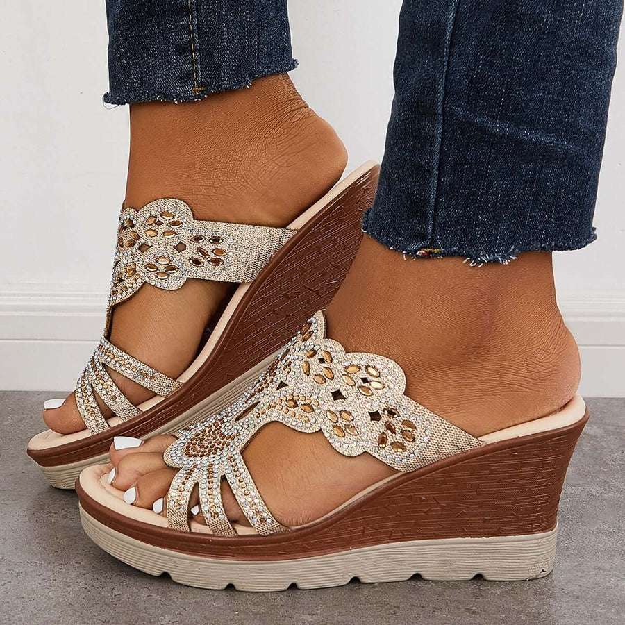 Damen Wedge-Pantoletten mit funkelnden Strassdetails und komfortablem Fußbett Shopnory