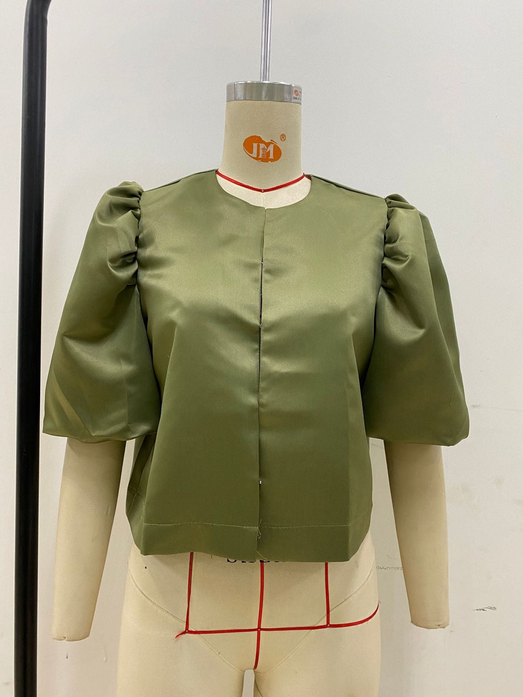 Damen stilvolle Bluse mit puffärmeln