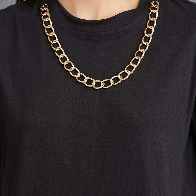 Damen Boxy-T-Shirt aus Jersey mit Rundhalsausschnitt, kurzem Arm und lässigem Oversize-Schnitt Shop Nory