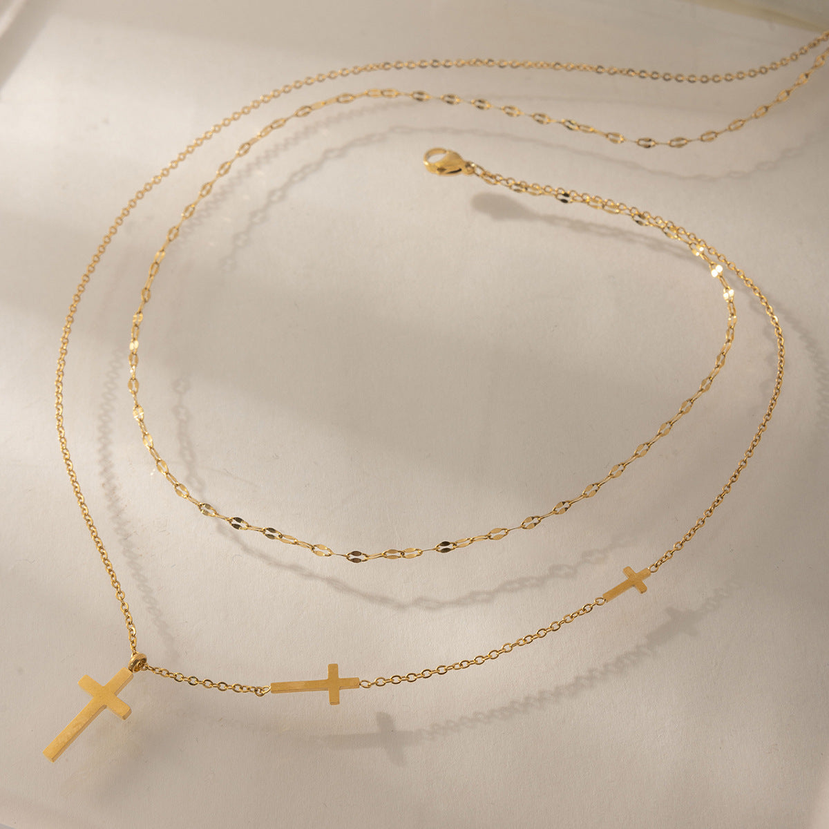Damen Halskette mit doppeltem Kreuzdesign aus hypoallergenem Edelstahl Shop Nory