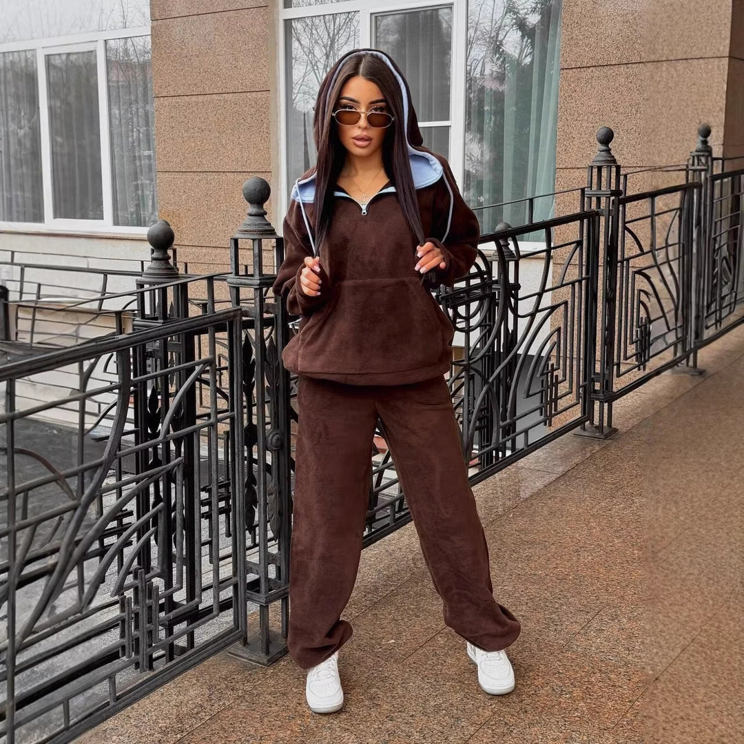 Damen Fleece-Loungewear-Set mit halbem Frontzip, gefütterter Kapuze und hochgeschnittener Komforthose Shop Nory