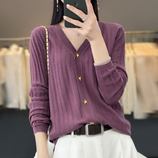 Damen Leichter V‑Ausschnitt-Cardigan mit strukturierter Längsrippe und Sternknöpfen Shop Nory