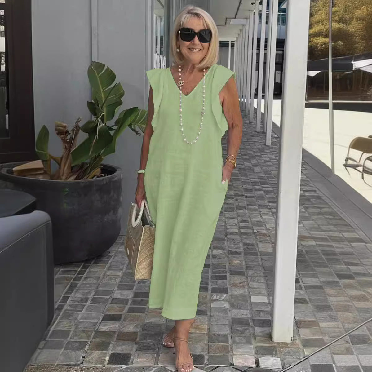 Damen Maxikleid mit V-Ausschnitt und angeschnittenem Ärmel