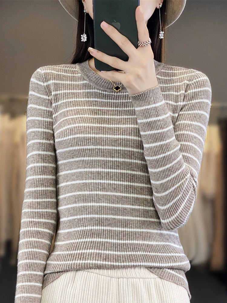 Damen Schmal geschnittener Feinstrick-Pullover mit dezenter Streifenstruktur und Rundhals Shop Nory