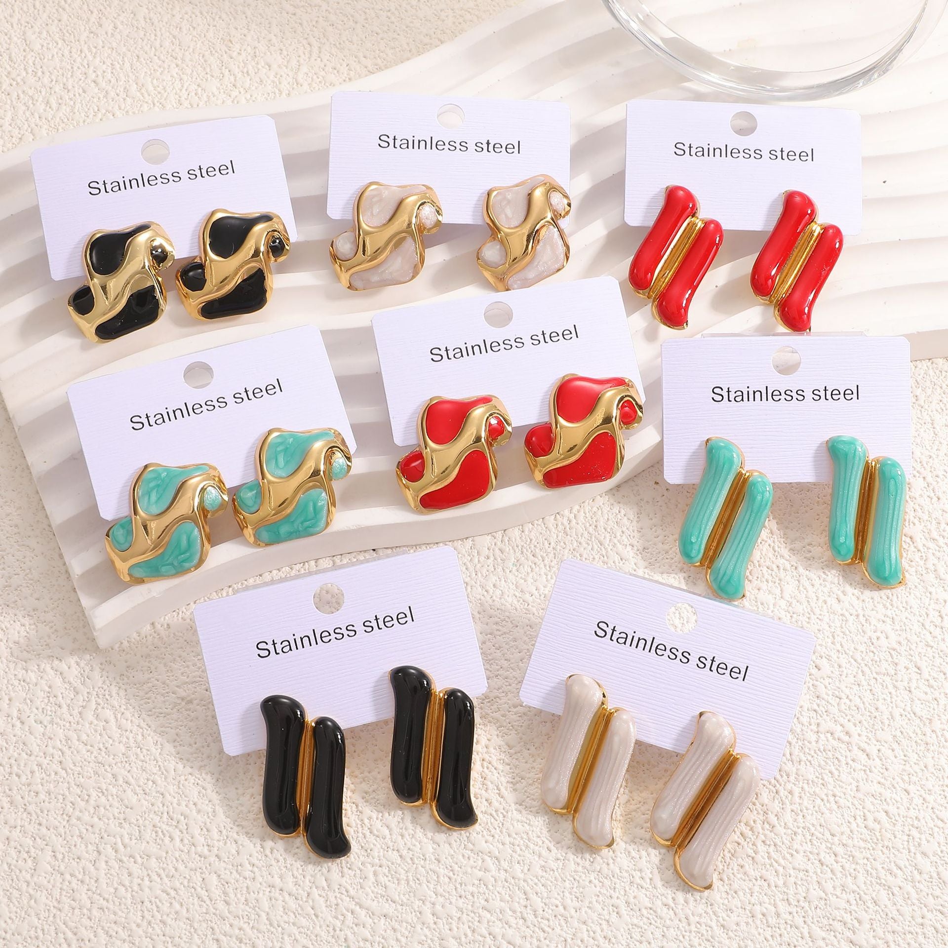Damen Ohrringe im modernen, künstlerischen Design Shop Nory