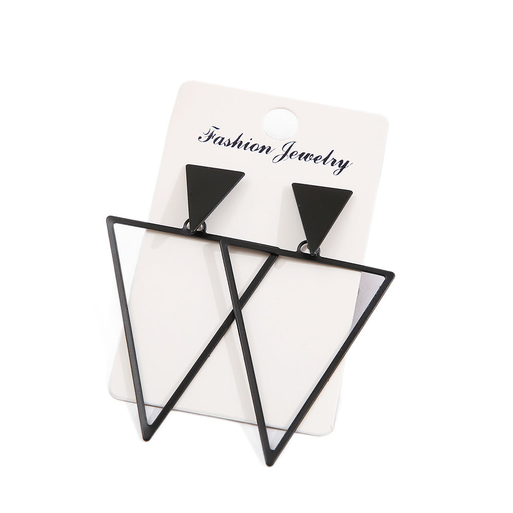 Damen geometrische Ohrringe mit modernem Design Shop Nory