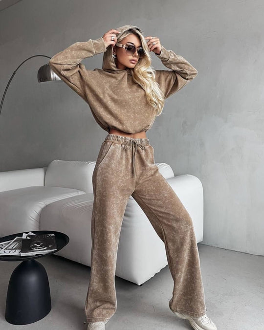 Damen kurz geschnittenes Kapuzenhoodie und hoch geschnittene Jogginghose Set Shop Nory