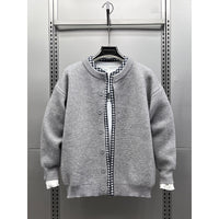 Grau