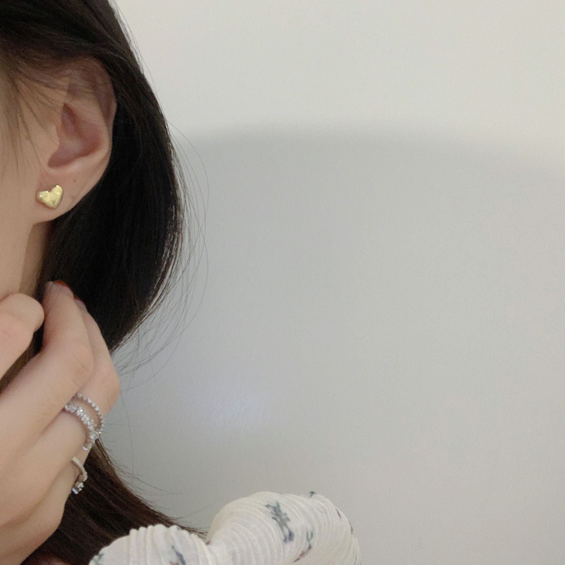 Damen Herzförmige Gold Stecker Ohrringe Shop Nory