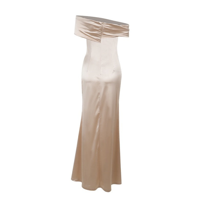 Damen Elegantes Satin Abendkleid mit asymmetrischem Träger und hohem Schlitz