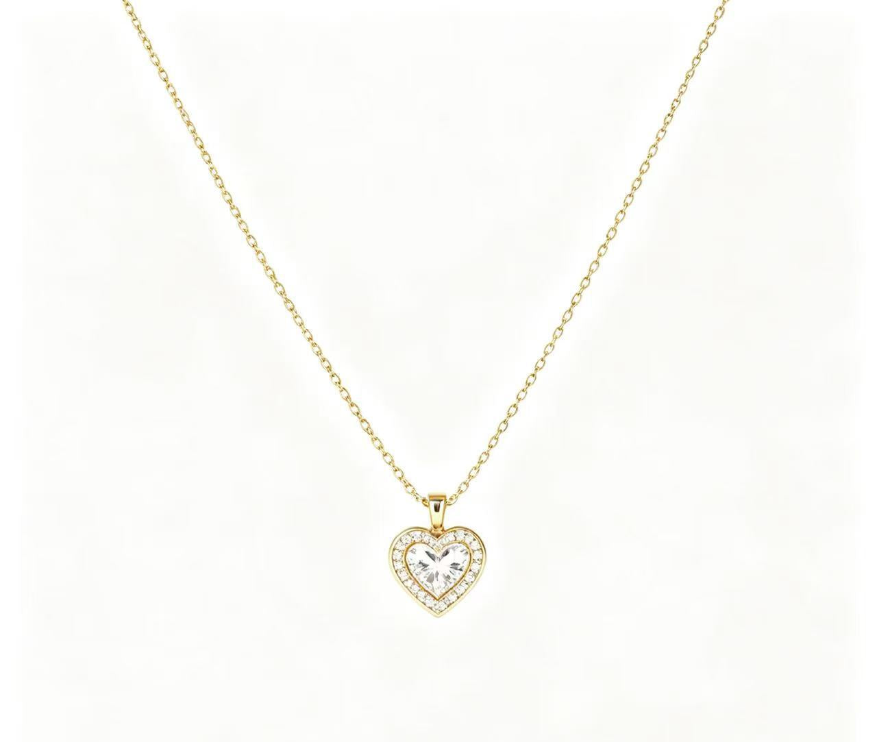 Damen Halskette mit funkelndem Zirkonia-Anhänger und robustem Gliederketten-Design Shop Nory