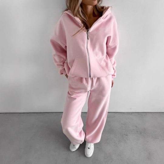 Damen Loungewear-Set Shop Nory: Oversized Zip-Hoodie mit Kapuze und weiter High-Waist Sweatpant aus Soft-Fleece