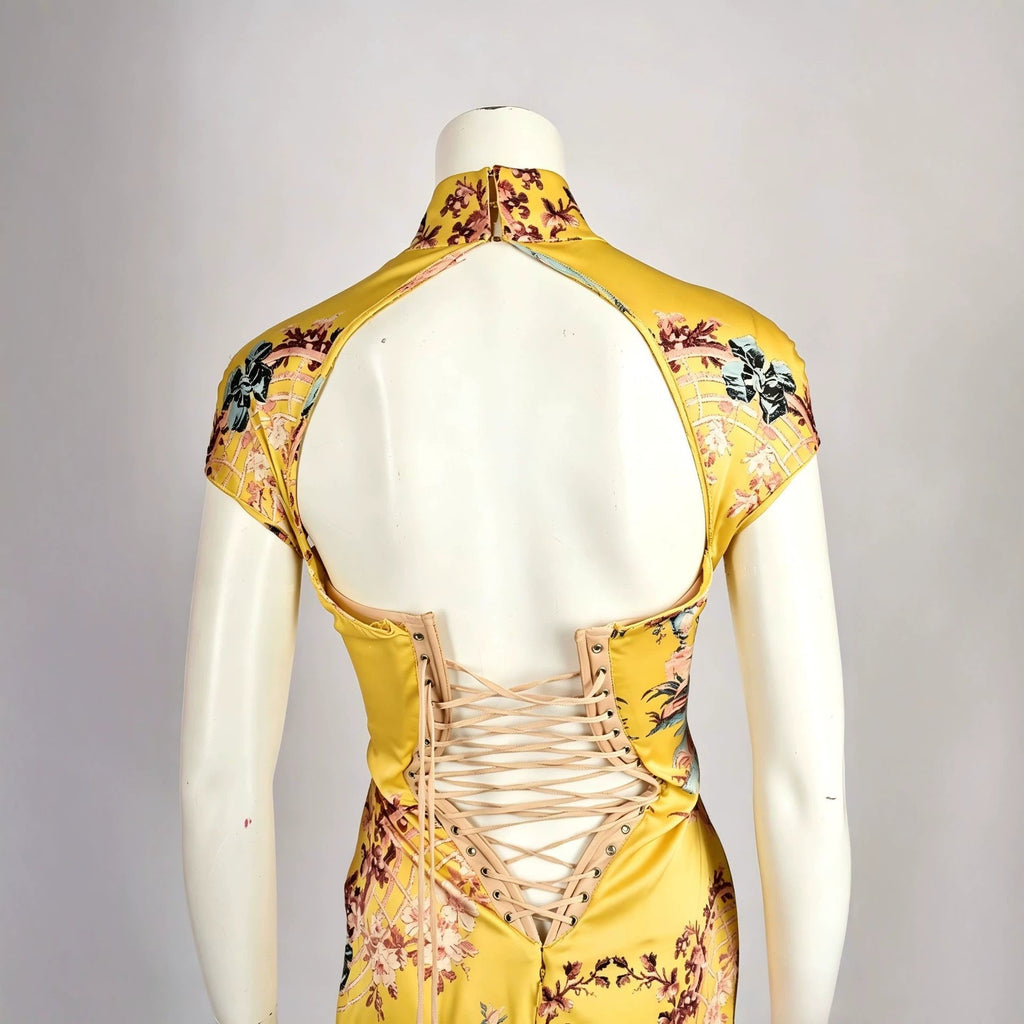 Damen Chiffon-Kleid mit asiatischem Design und Rüschendetails Shopnory