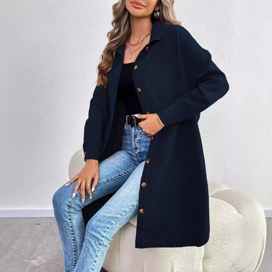 Damen lange Oversize-Cord-Hemdjacke mit durchgehender Knopfleiste und Hemdblusen-Kragen Shop Nory